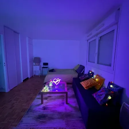 Apartament Netflix And Cosy Romantic Paryż